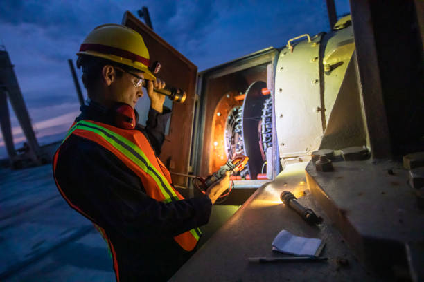 Best Licensed Electrician  in Clinton, TN